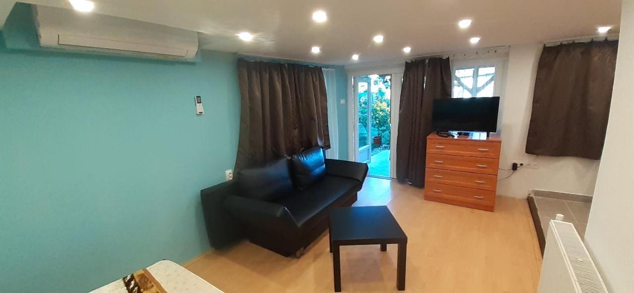 Margareta Apartman - Balatonlelle Ngoại thất bức ảnh