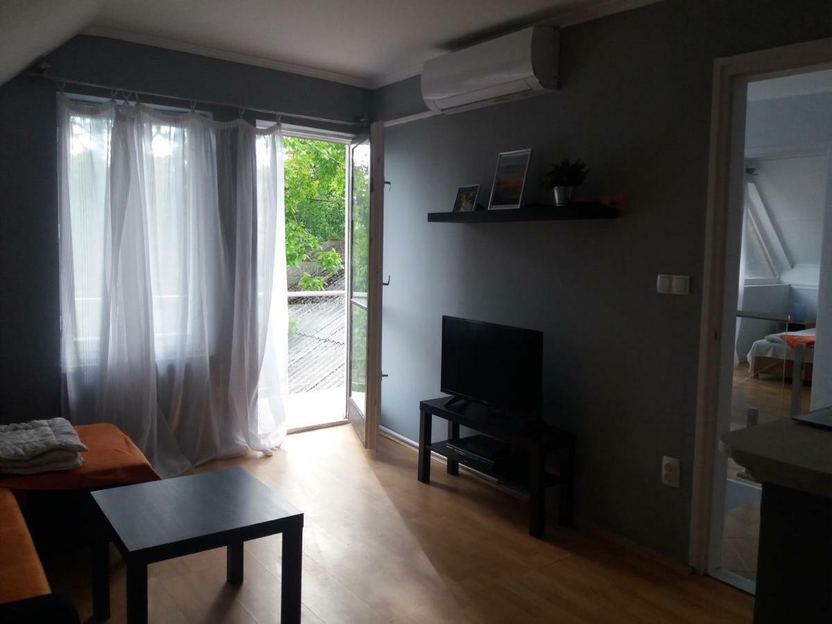 Margareta Apartman - Balatonlelle Ngoại thất bức ảnh